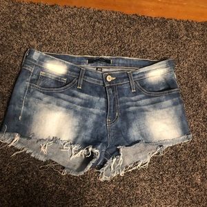 Flying monkey Jean shorts